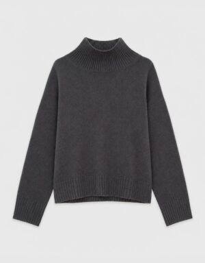 Neda in misto cashmere